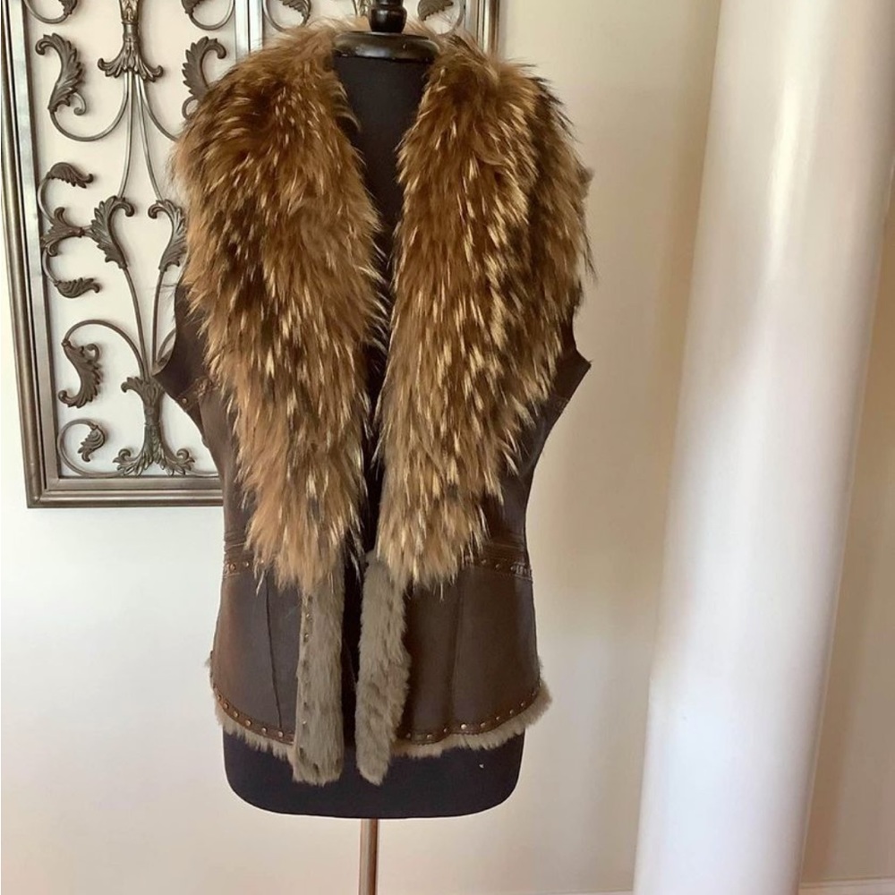 Beautiful brown studded leather vest with real fox fur collar